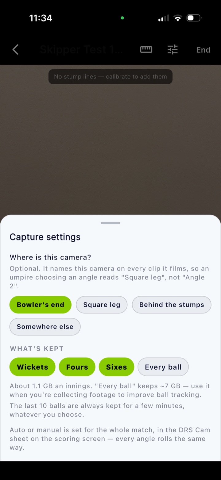 Capture settings sheet with location chips and storage options